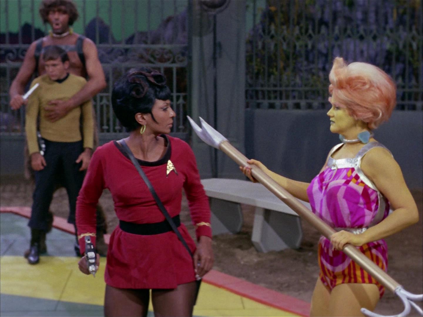 ariane179254_StarTrek_2x16_TheGamestersOfTriskelion_0302.jpg
