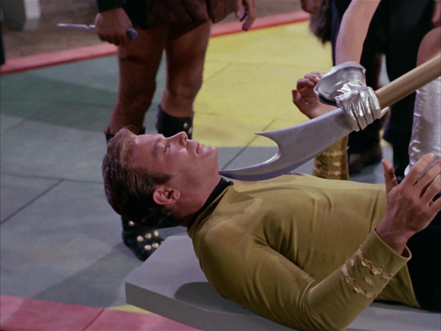 ariane179254_StarTrek_2x16_TheGamestersOfTriskelion_0311.jpg