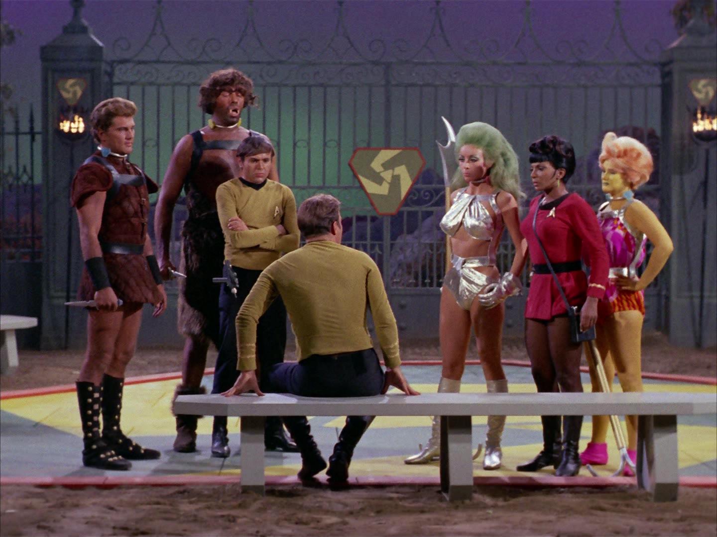 ariane179254_StarTrek_2x16_TheGamestersOfTriskelion_0321.jpg