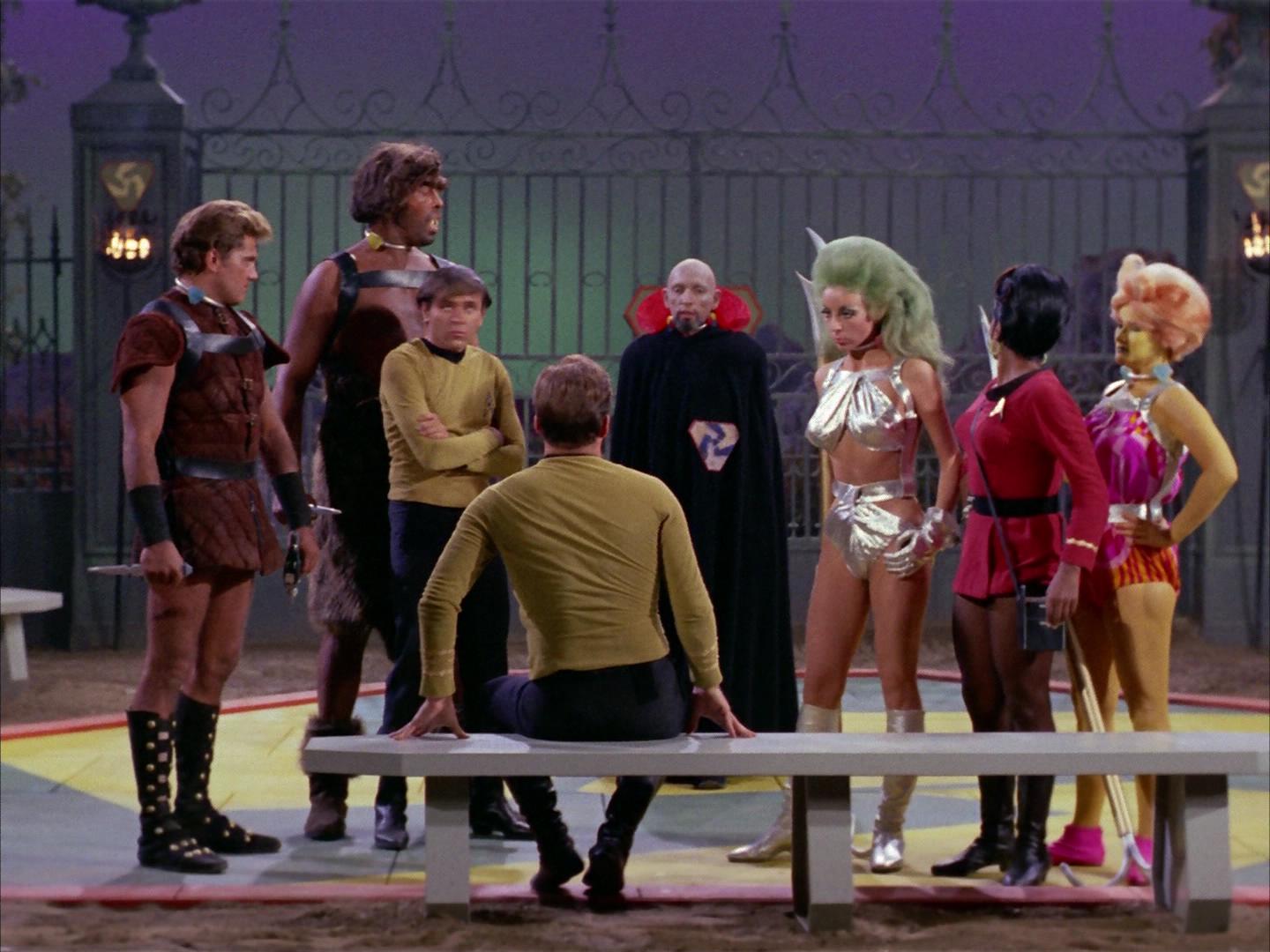 ariane179254_StarTrek_2x16_TheGamestersOfTriskelion_0325.jpg