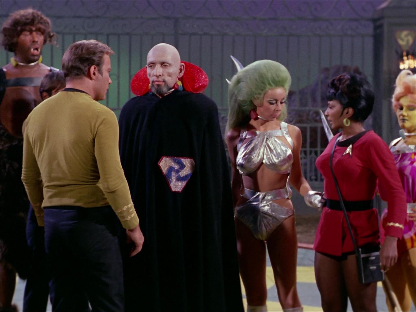 ariane179254_StarTrek_2x16_TheGamestersOfTriskelion_0342.jpg