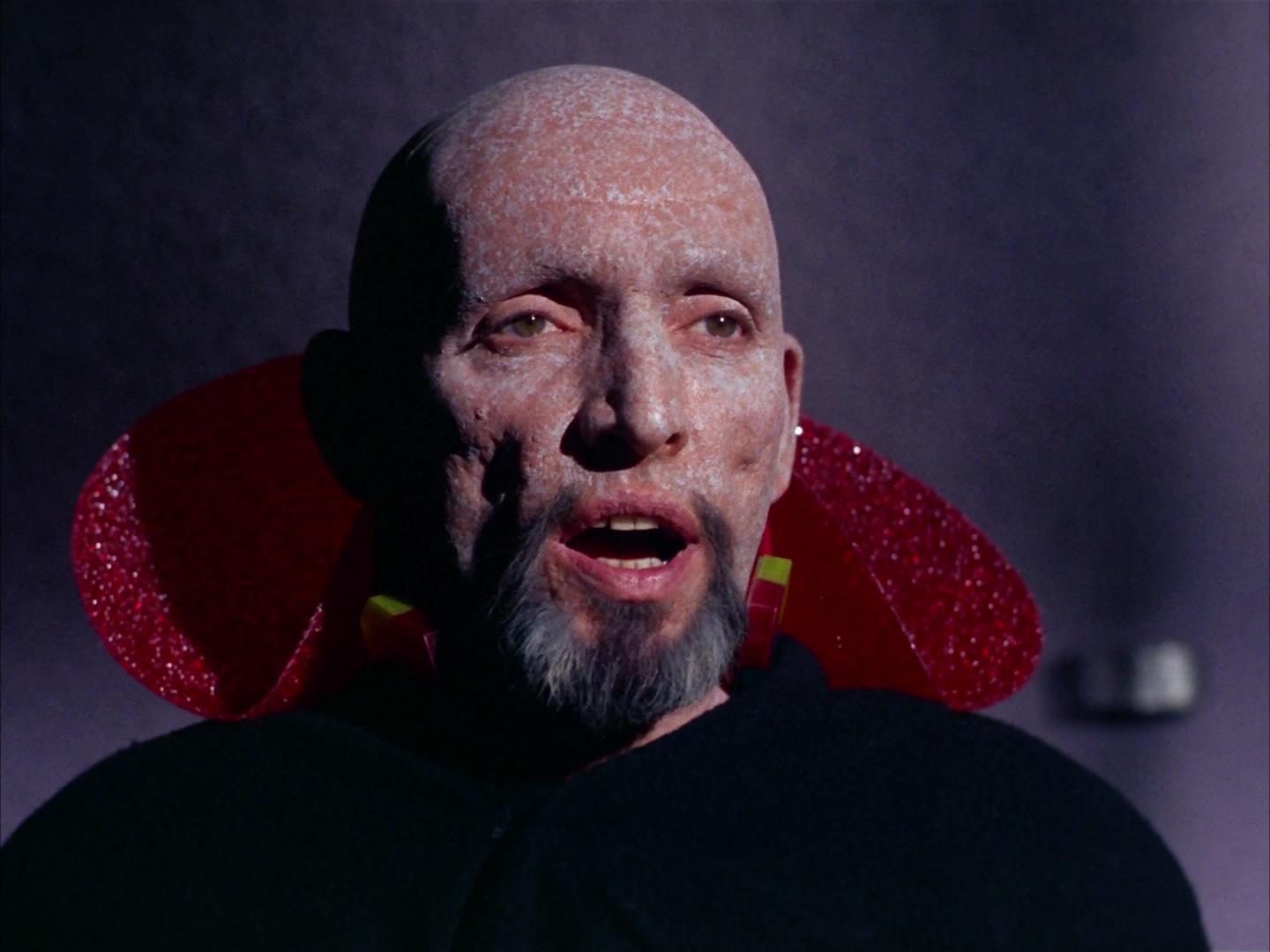 ariane179254_StarTrek_2x16_TheGamestersOfTriskelion_0397.jpg