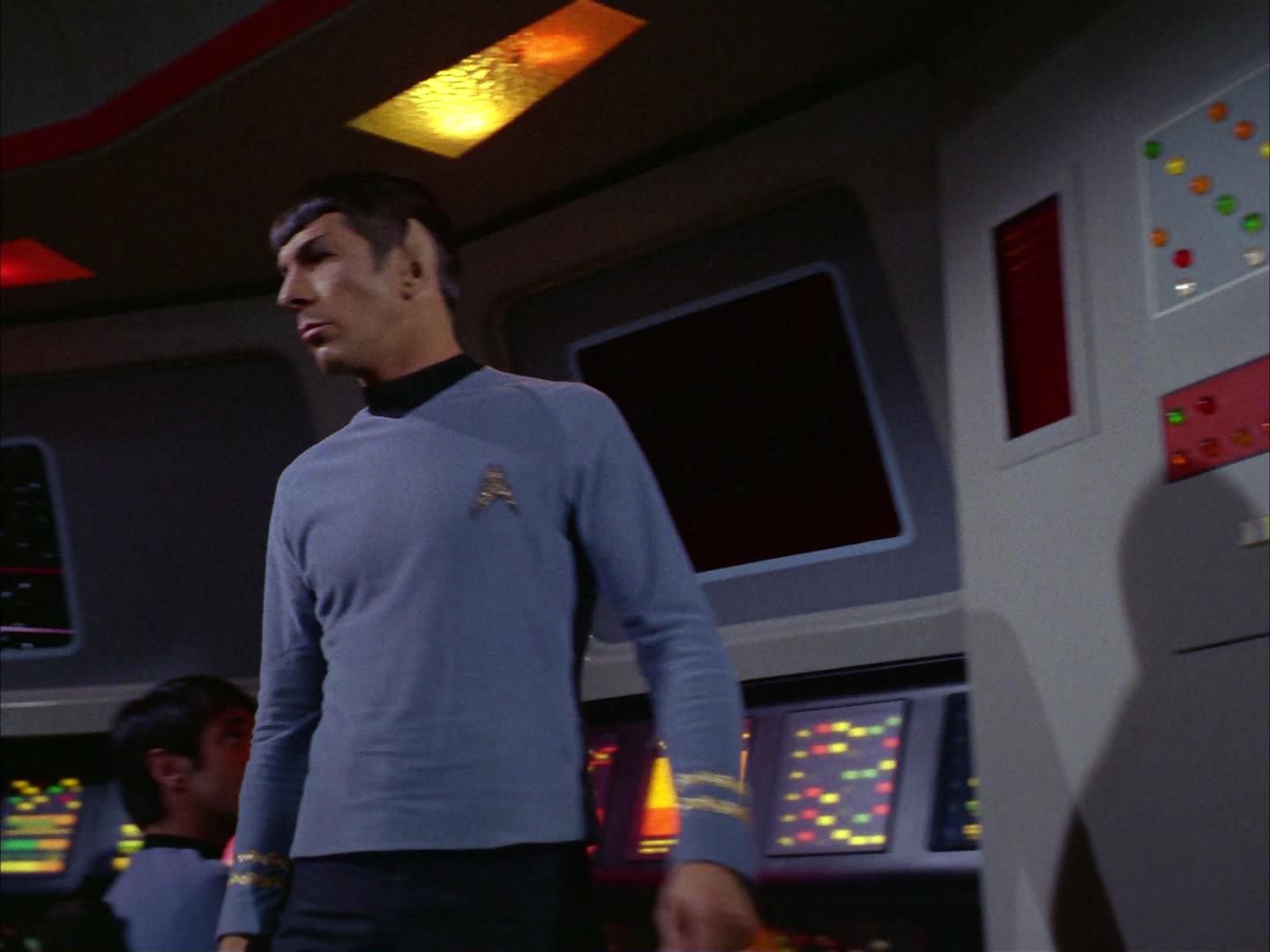 ariane179254_StarTrek_2x16_TheGamestersOfTriskelion_0484.jpg