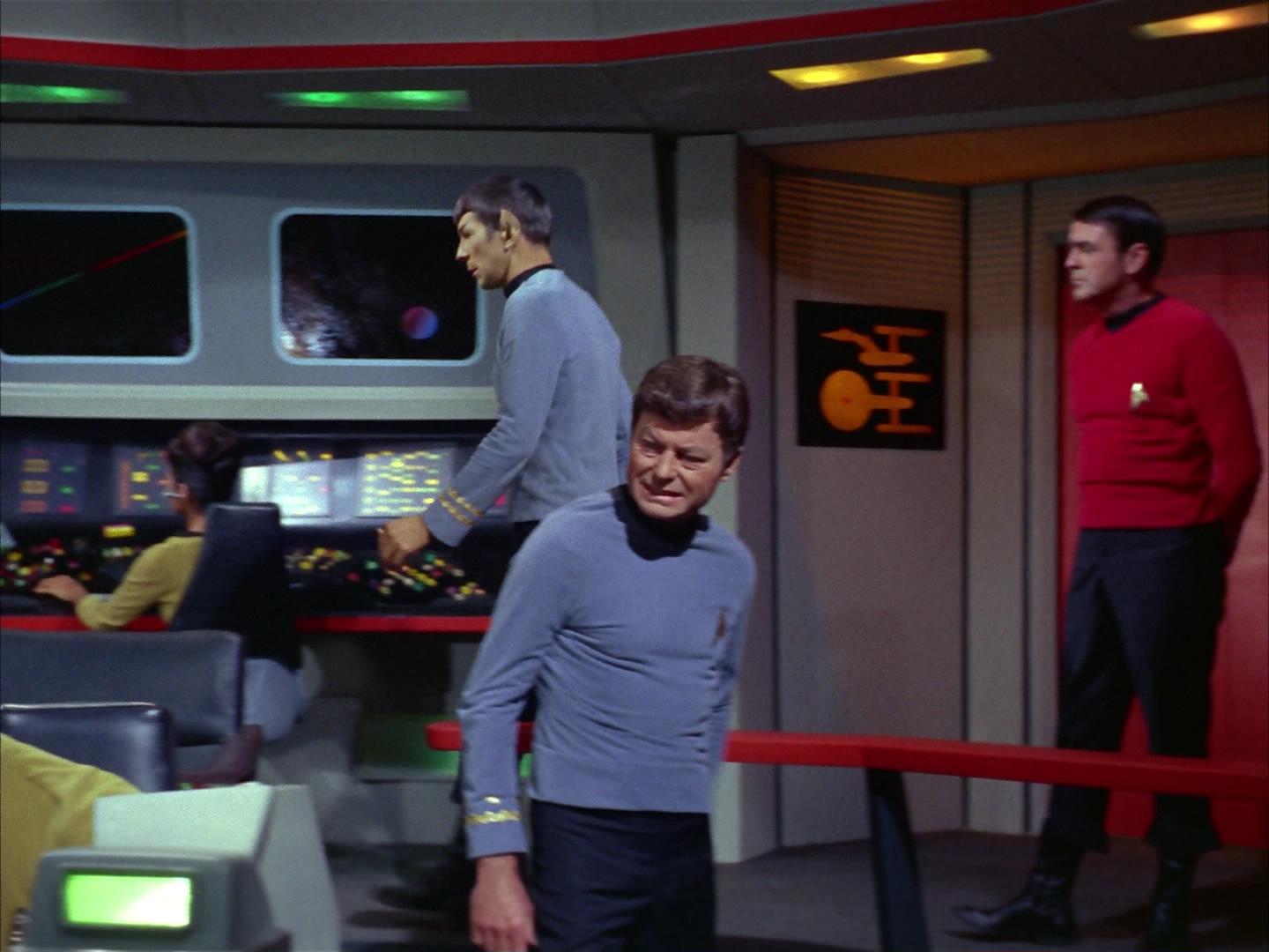 ariane179254_StarTrek_2x16_TheGamestersOfTriskelion_0508.jpg