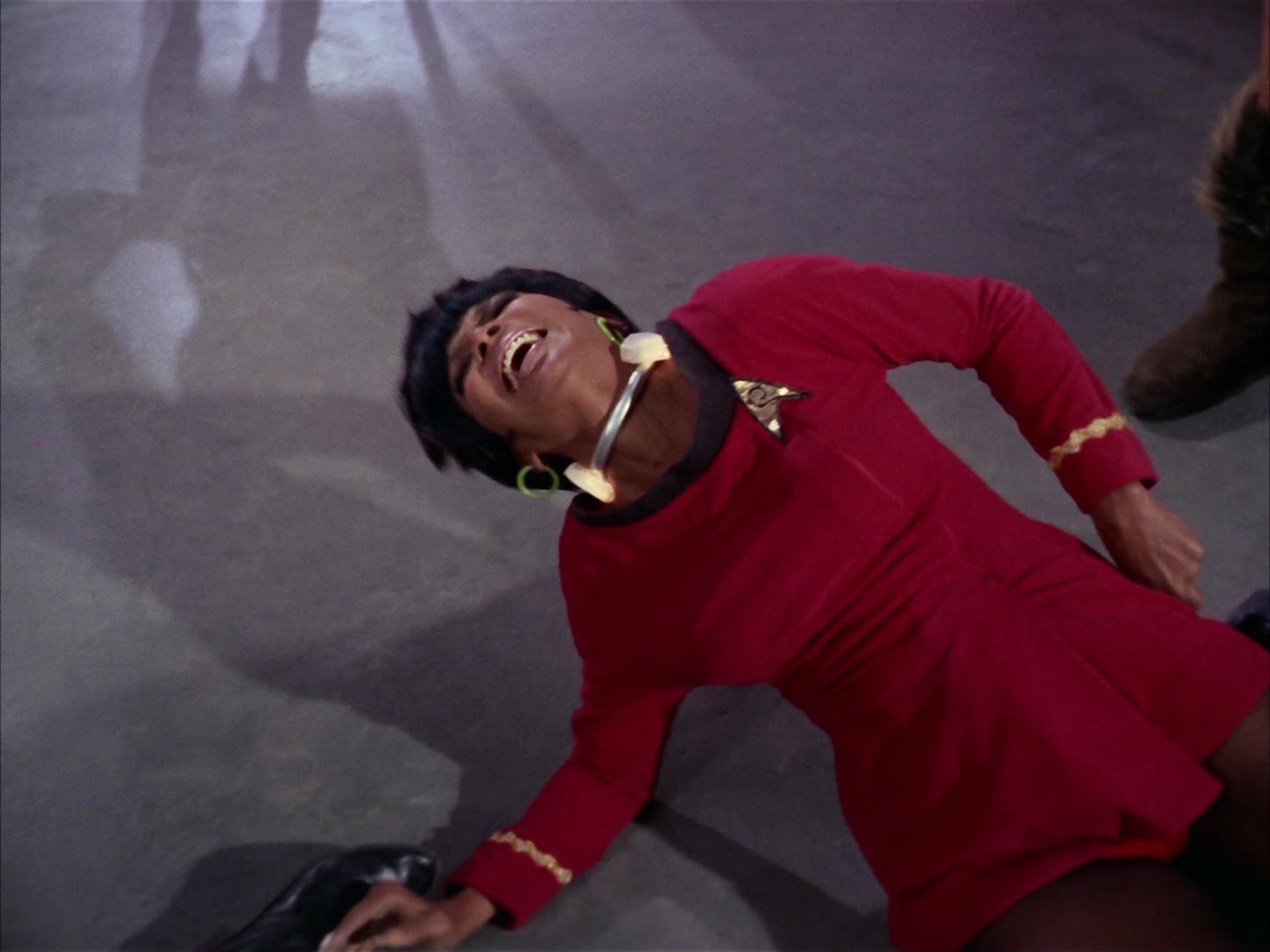 ariane179254_StarTrek_2x16_TheGamestersOfTriskelion_0588.jpg