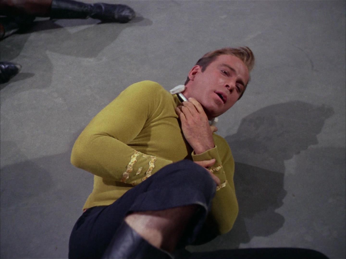 ariane179254_StarTrek_2x16_TheGamestersOfTriskelion_0596.jpg