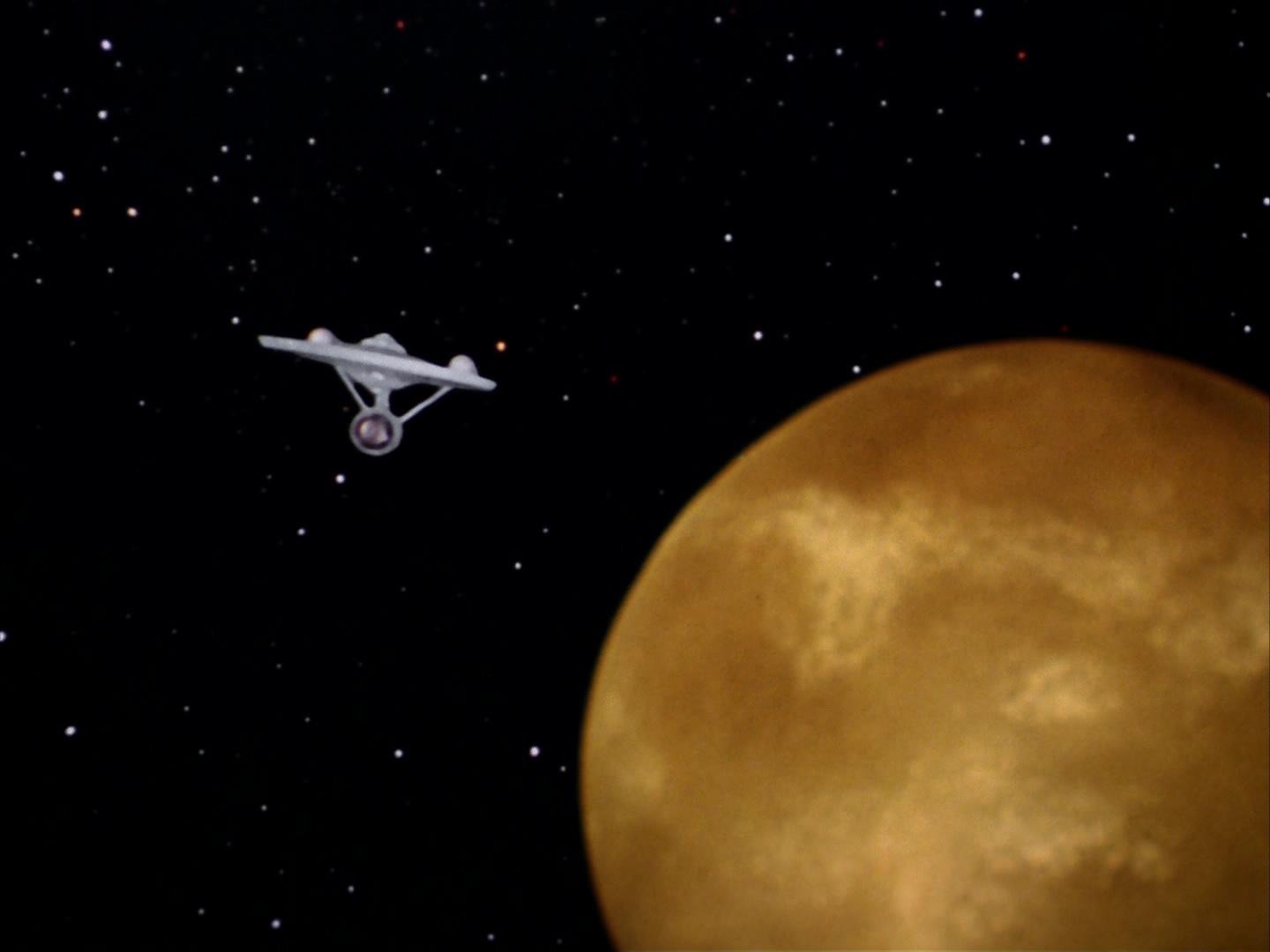 ariane179254_StarTrek_2x16_TheGamestersOfTriskelion_0655.jpg