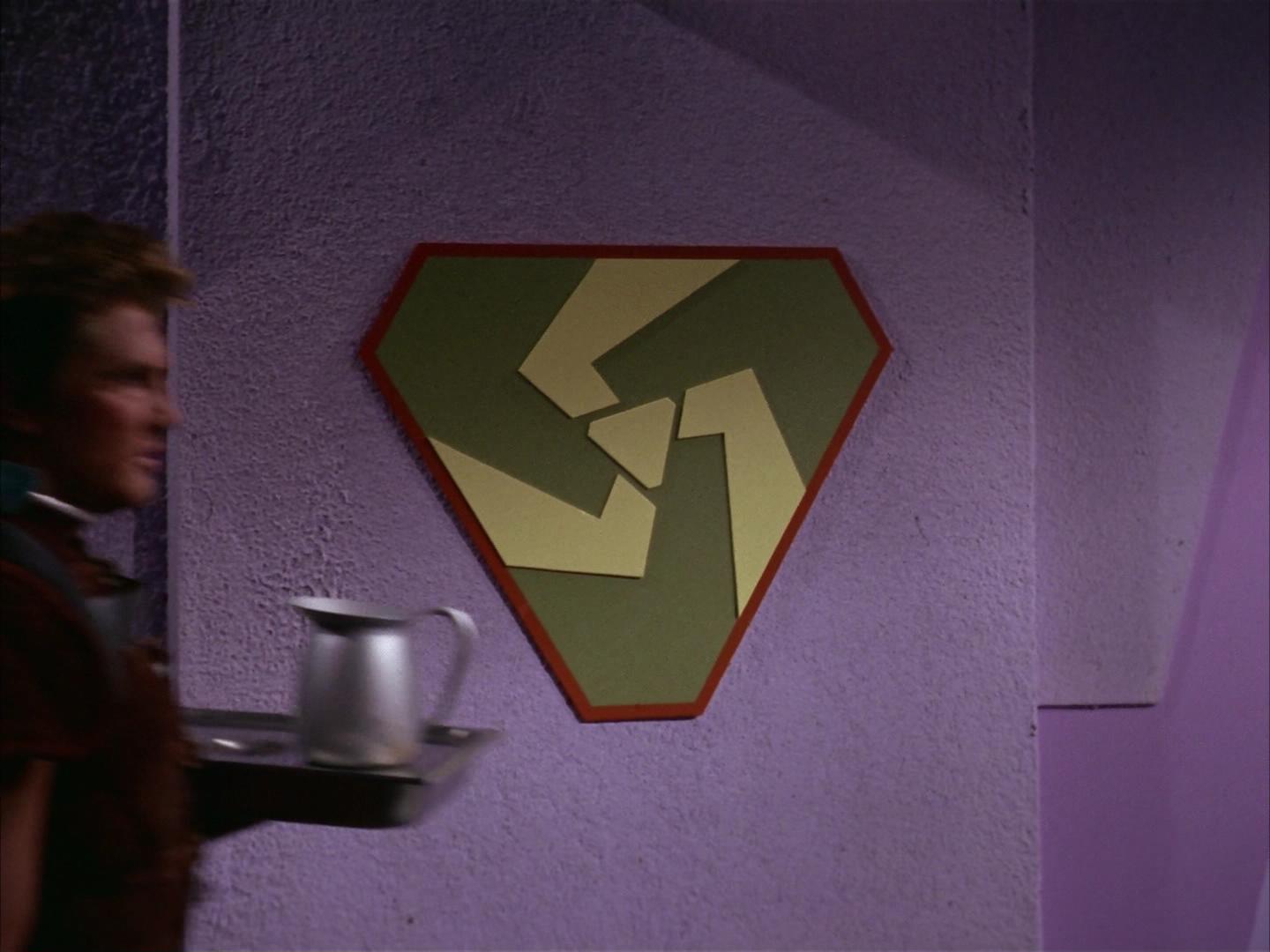 ariane179254_StarTrek_2x16_TheGamestersOfTriskelion_0736.jpg