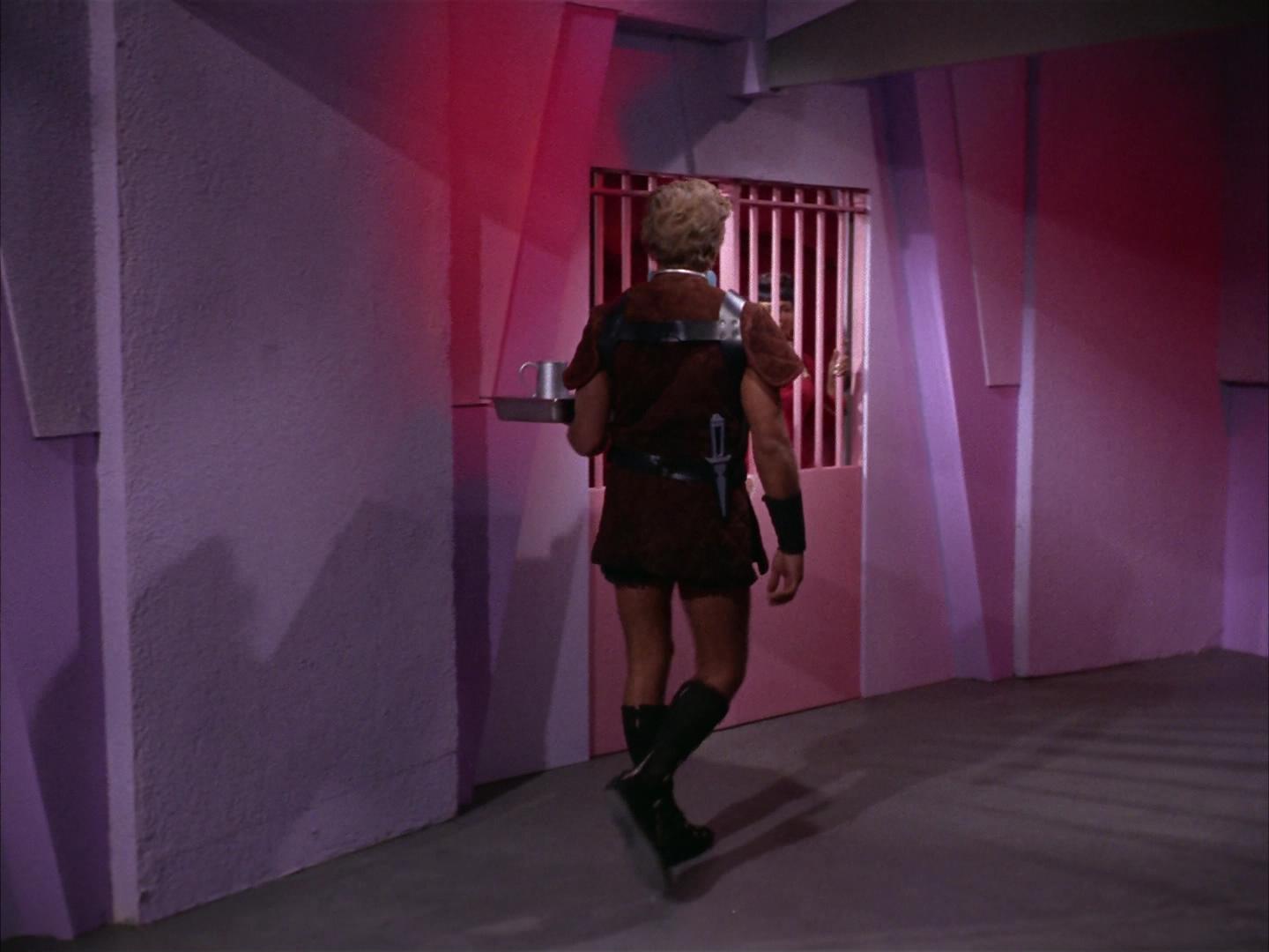 ariane179254_StarTrek_2x16_TheGamestersOfTriskelion_0741.jpg