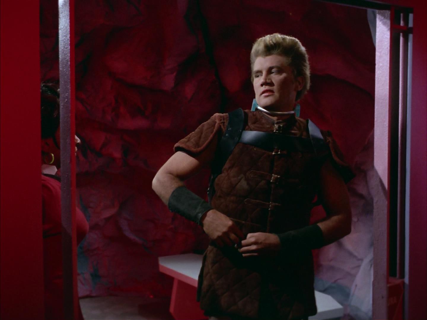 ariane179254_StarTrek_2x16_TheGamestersOfTriskelion_0811.jpg