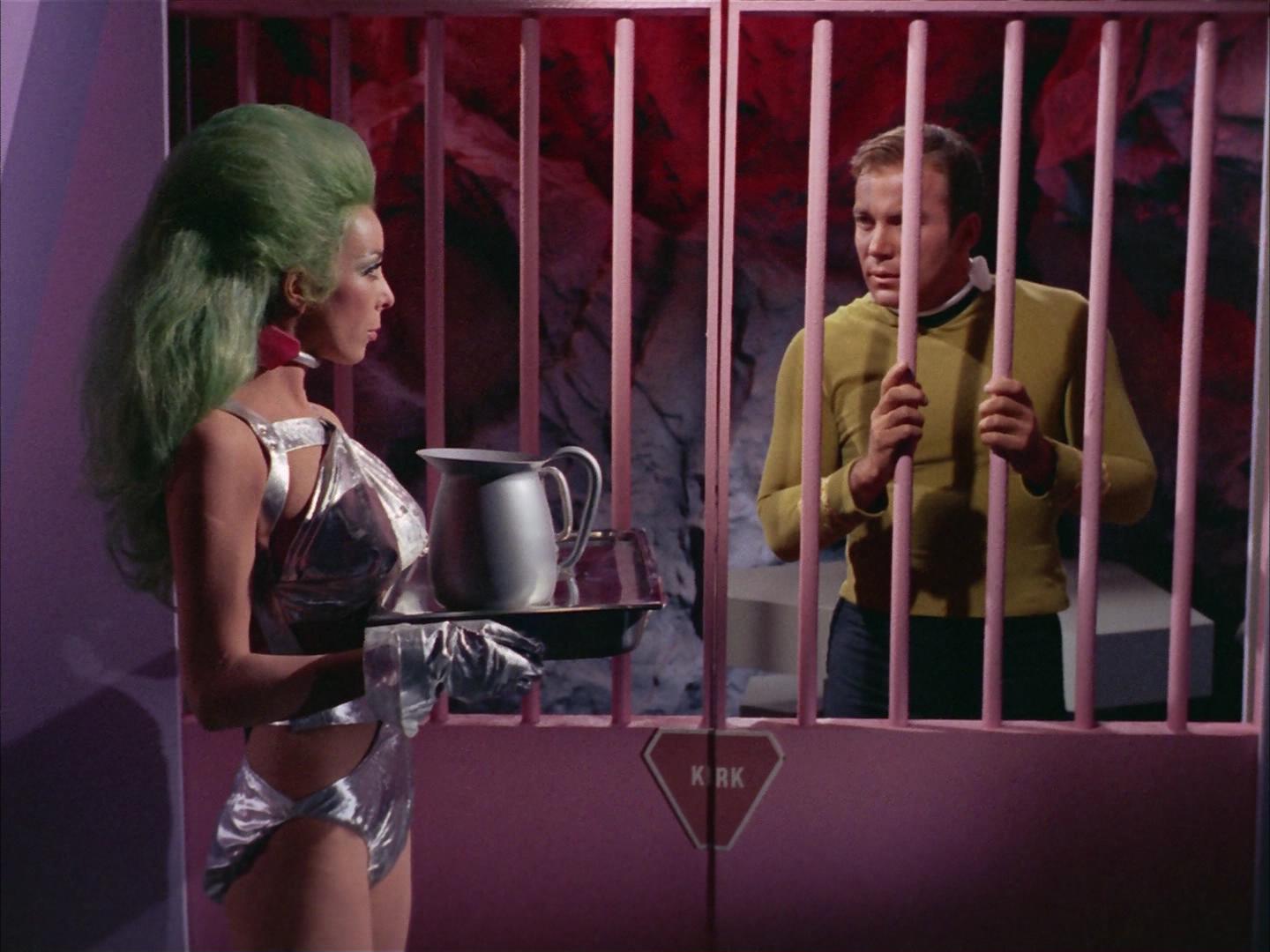 ariane179254_StarTrek_2x16_TheGamestersOfTriskelion_0816.jpg