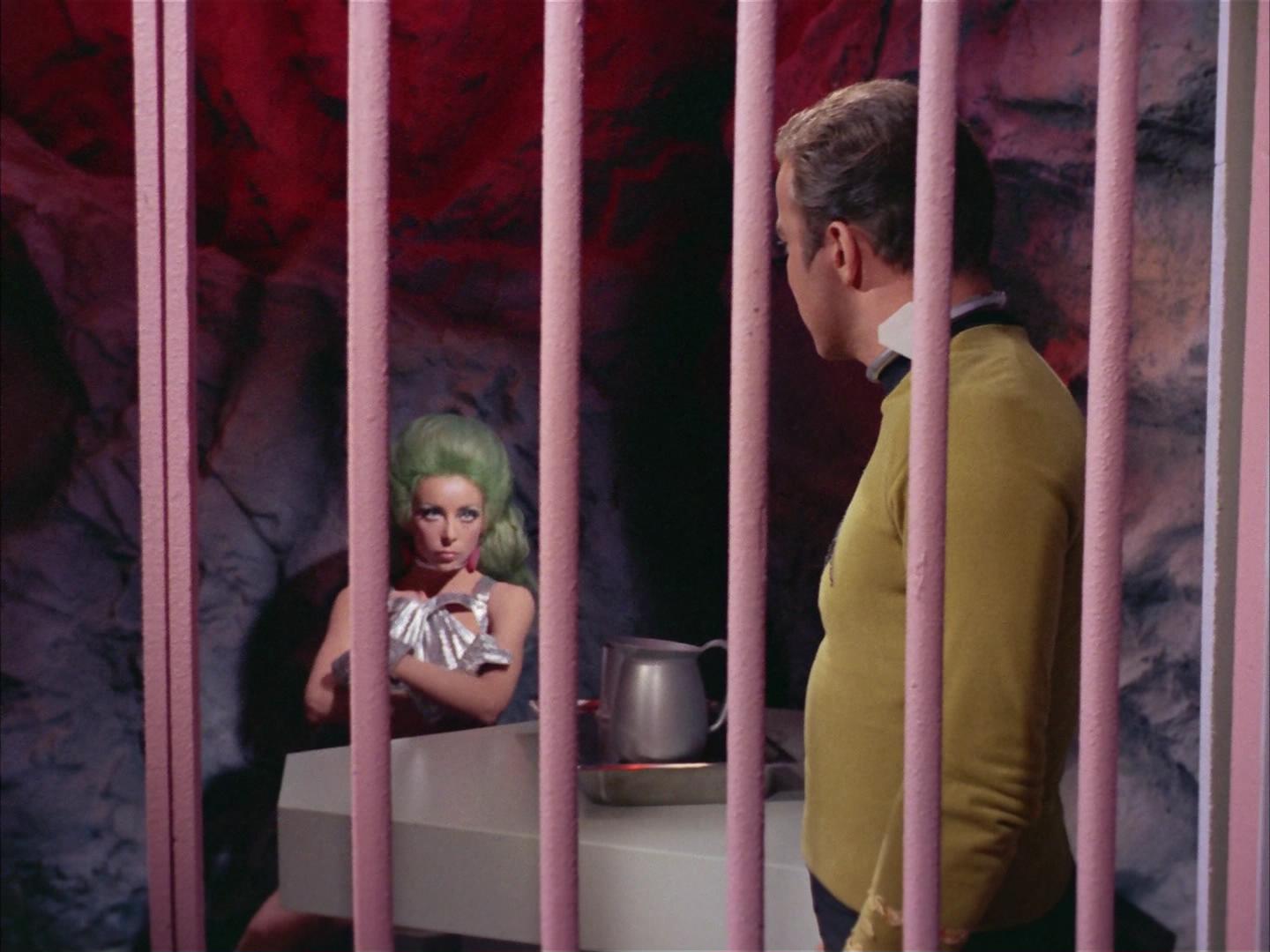 ariane179254_StarTrek_2x16_TheGamestersOfTriskelion_0828.jpg