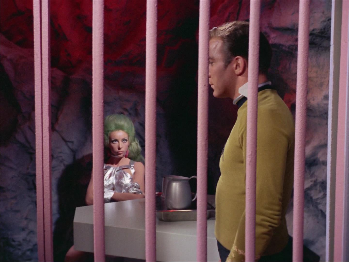 ariane179254_StarTrek_2x16_TheGamestersOfTriskelion_0829.jpg
