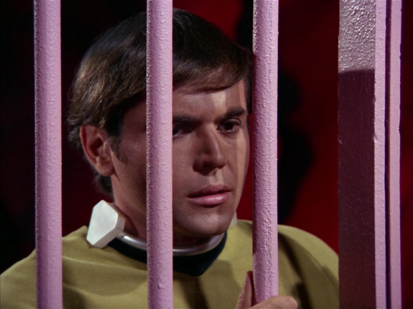 ariane179254_StarTrek_2x16_TheGamestersOfTriskelion_0831.jpg