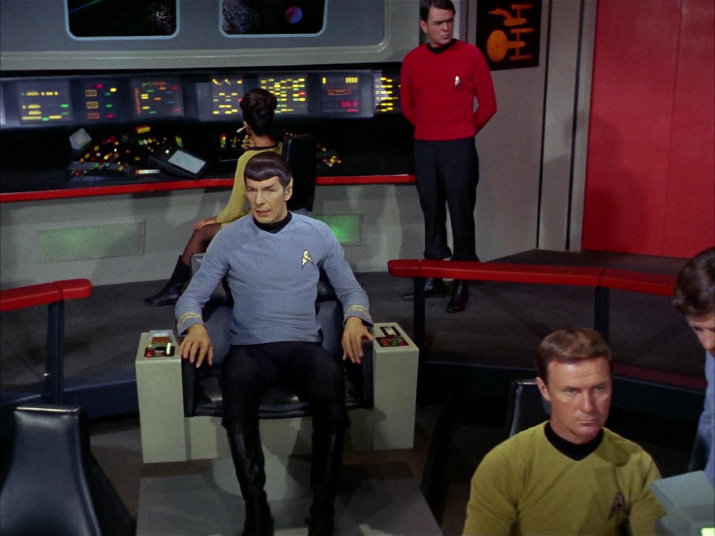 ariane179254_StarTrek_2x16_TheGamestersOfTriskelion_0853.jpg