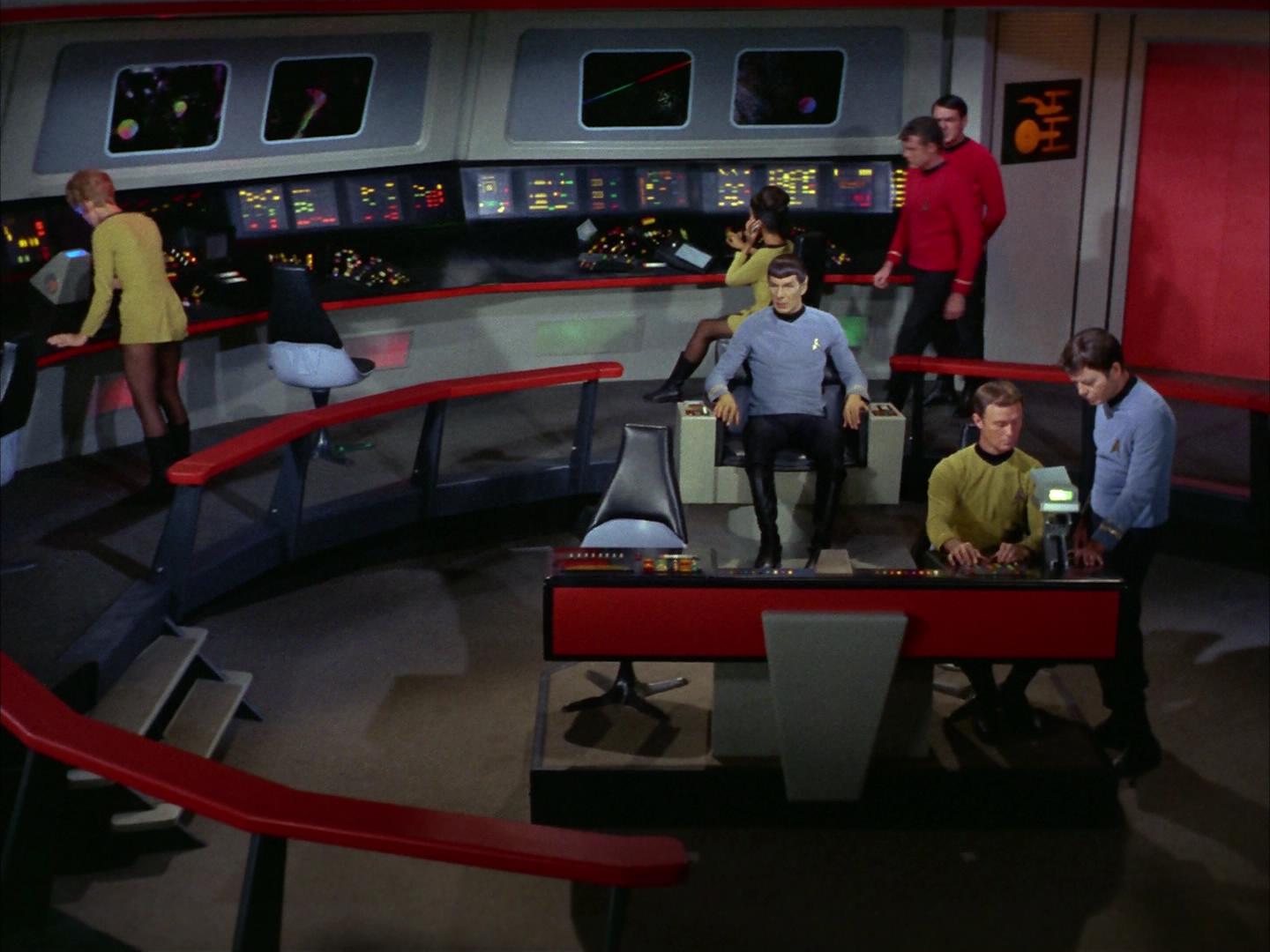 ariane179254_StarTrek_2x16_TheGamestersOfTriskelion_0860.jpg