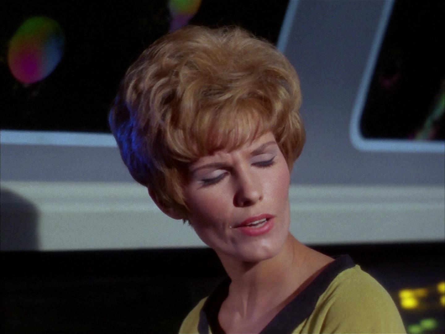 ariane179254_StarTrek_2x16_TheGamestersOfTriskelion_0866.jpg