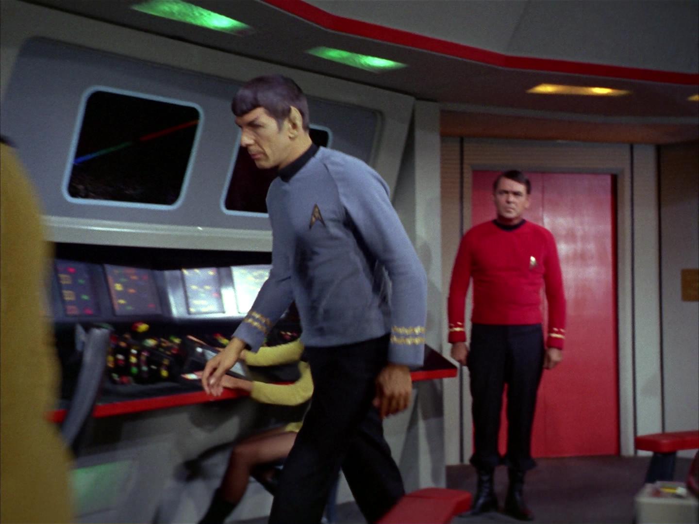 ariane179254_StarTrek_2x16_TheGamestersOfTriskelion_0869.jpg