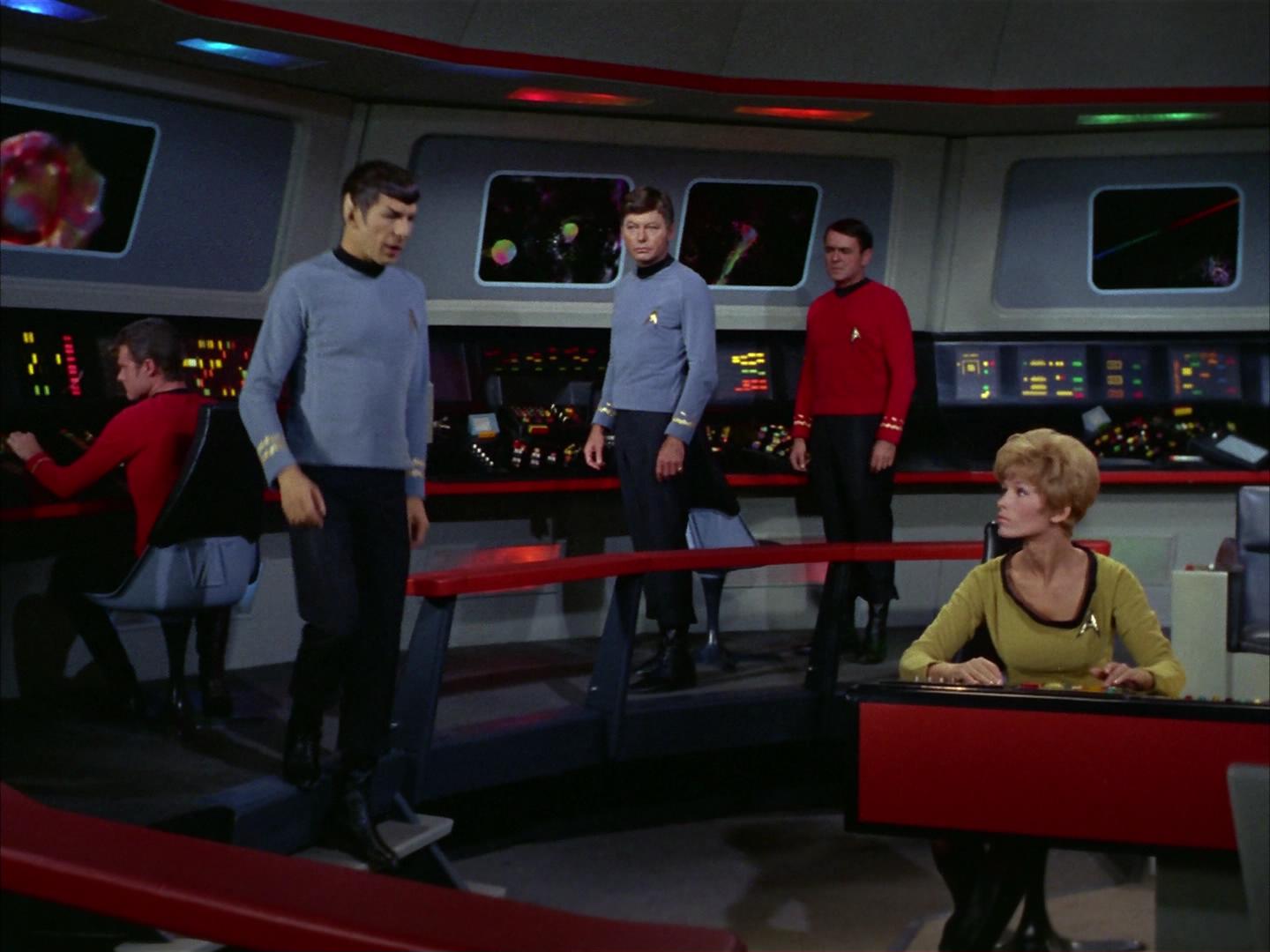 ariane179254_StarTrek_2x16_TheGamestersOfTriskelion_0903.jpg