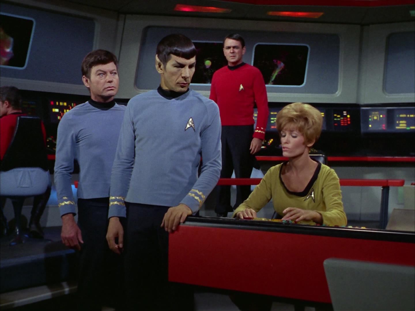 ariane179254_StarTrek_2x16_TheGamestersOfTriskelion_0925.jpg