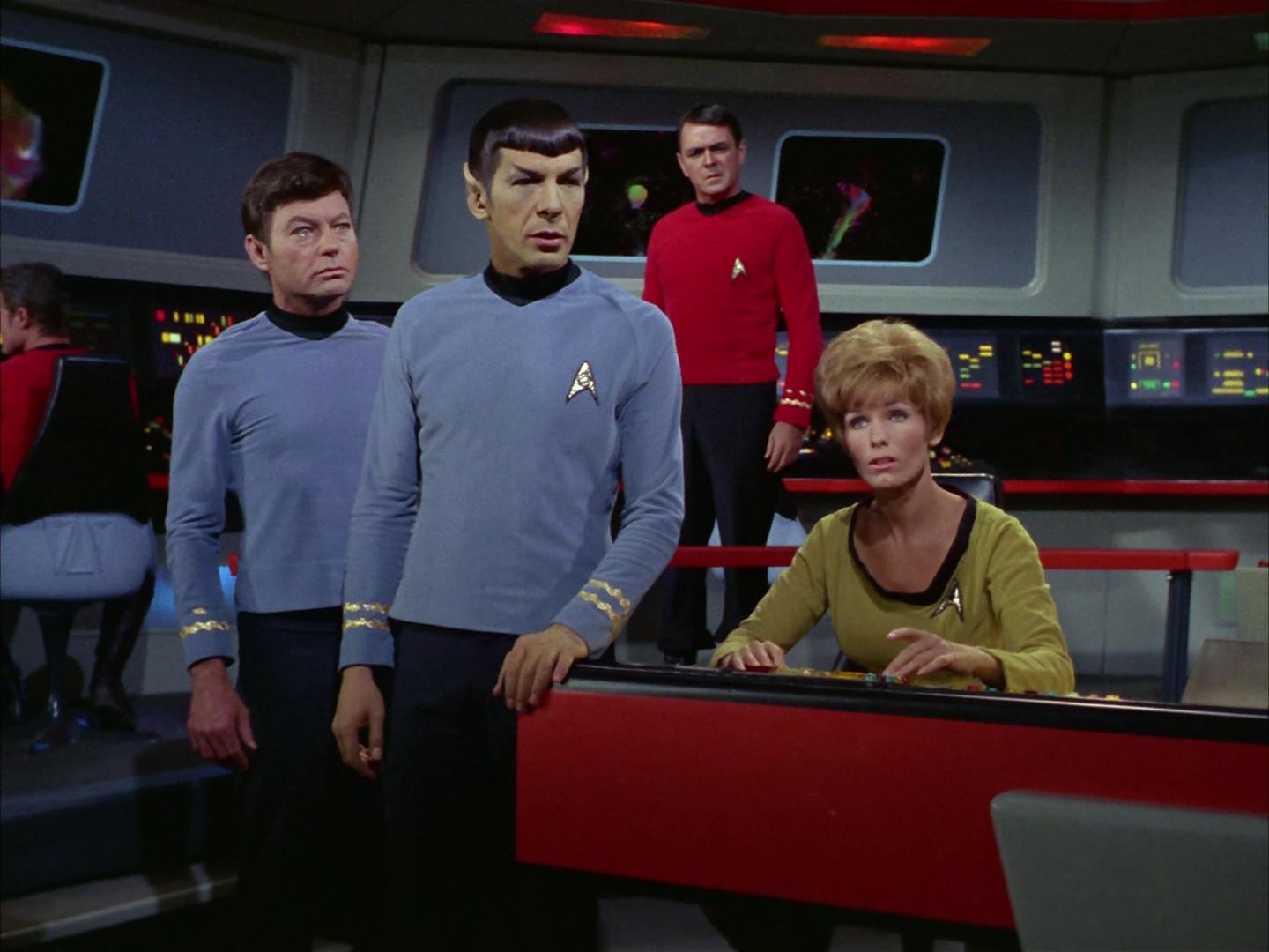 ariane179254_StarTrek_2x16_TheGamestersOfTriskelion_0928.jpg