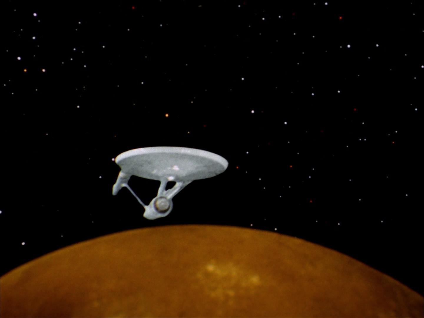 ariane179254_StarTrek_2x16_TheGamestersOfTriskelion_0931.jpg