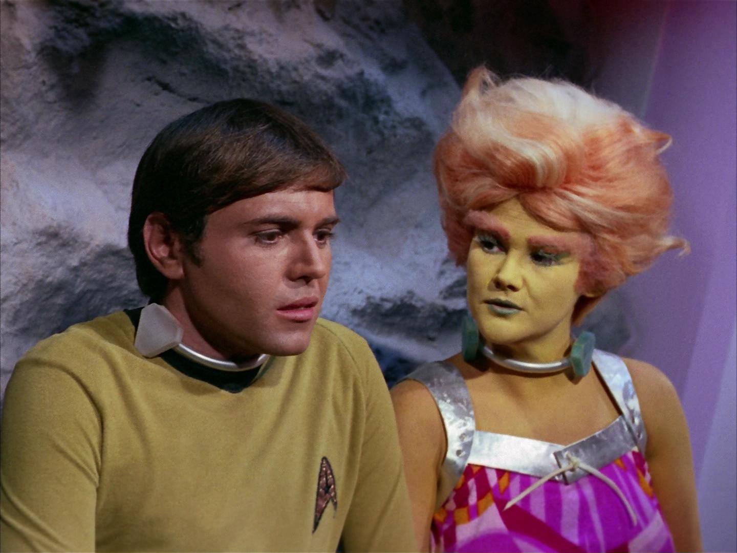 ariane179254_StarTrek_2x16_TheGamestersOfTriskelion_0978.jpg