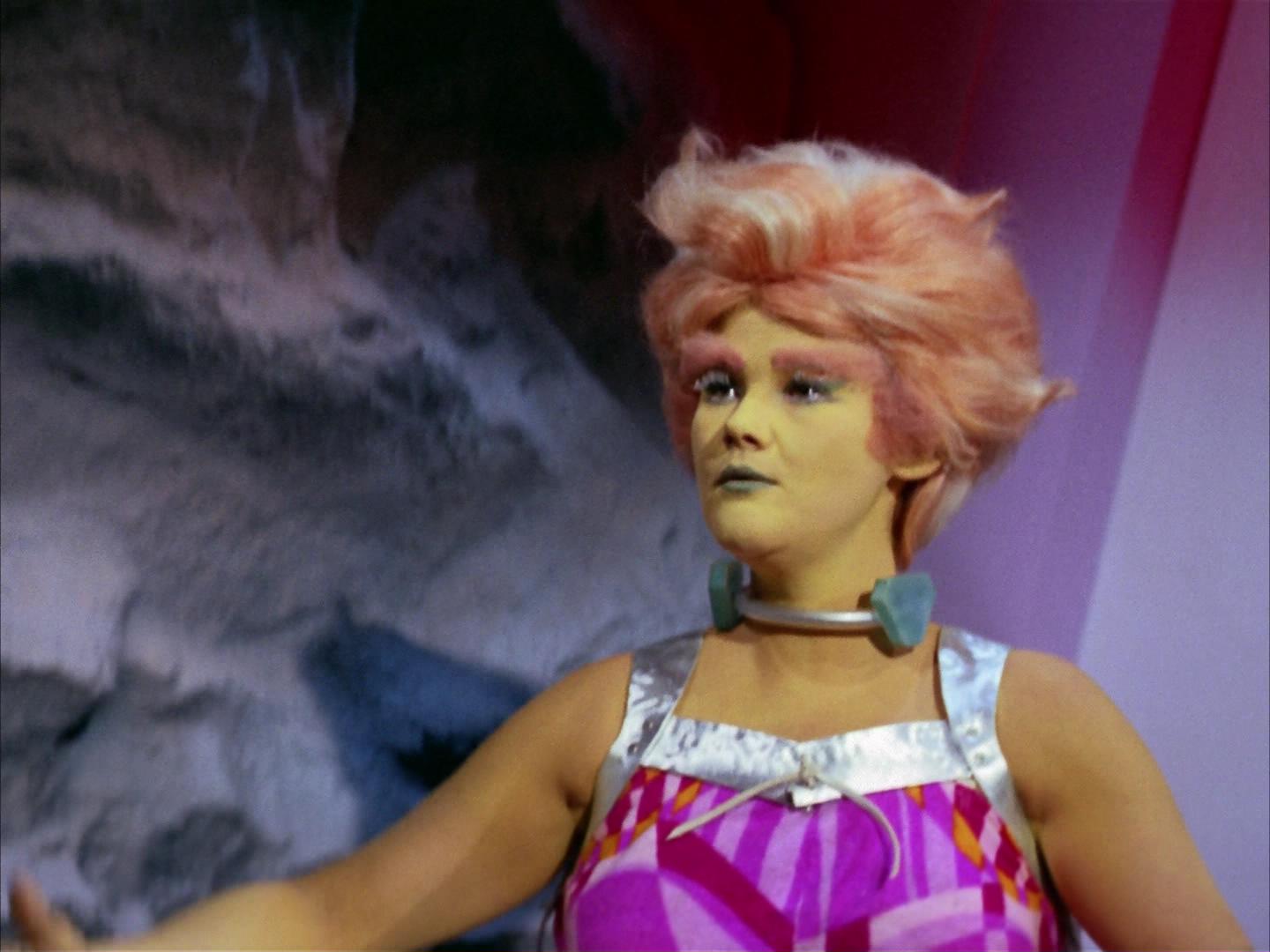 ariane179254_StarTrek_2x16_TheGamestersOfTriskelion_0996.jpg