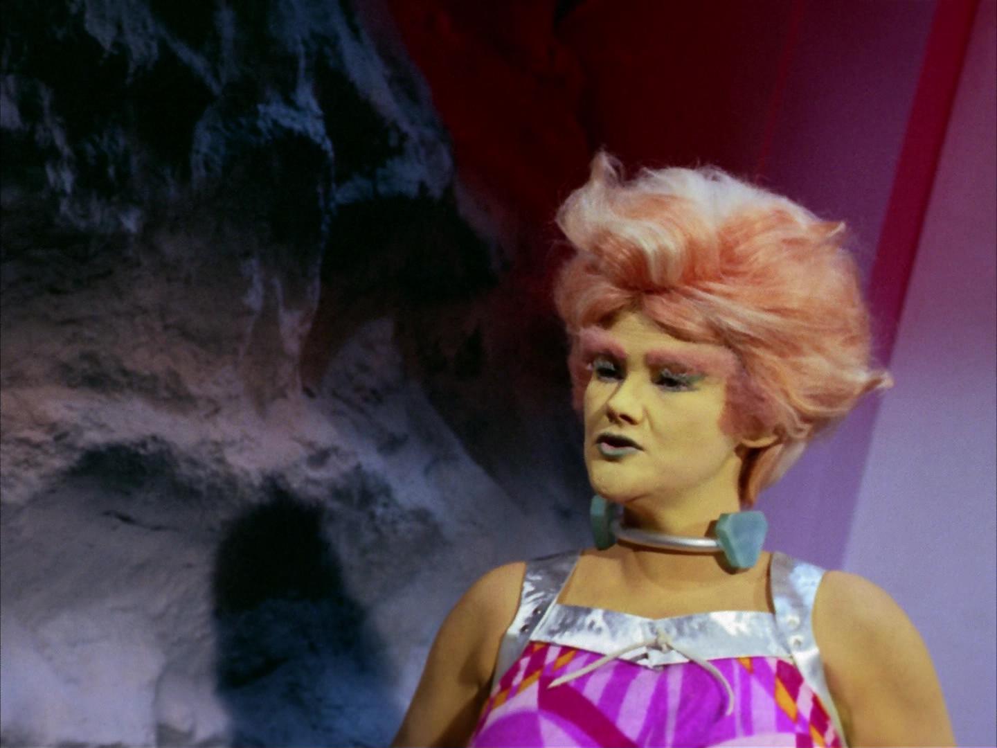 ariane179254_StarTrek_2x16_TheGamestersOfTriskelion_0997.jpg