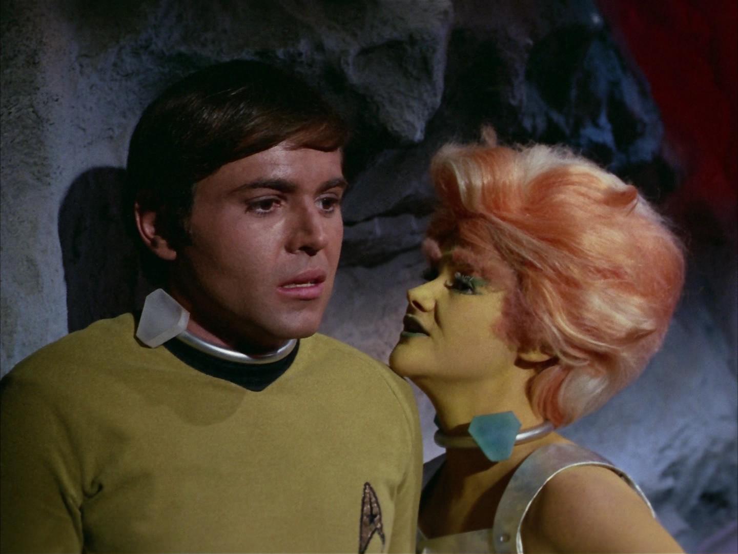 ariane179254_StarTrek_2x16_TheGamestersOfTriskelion_1013.jpg