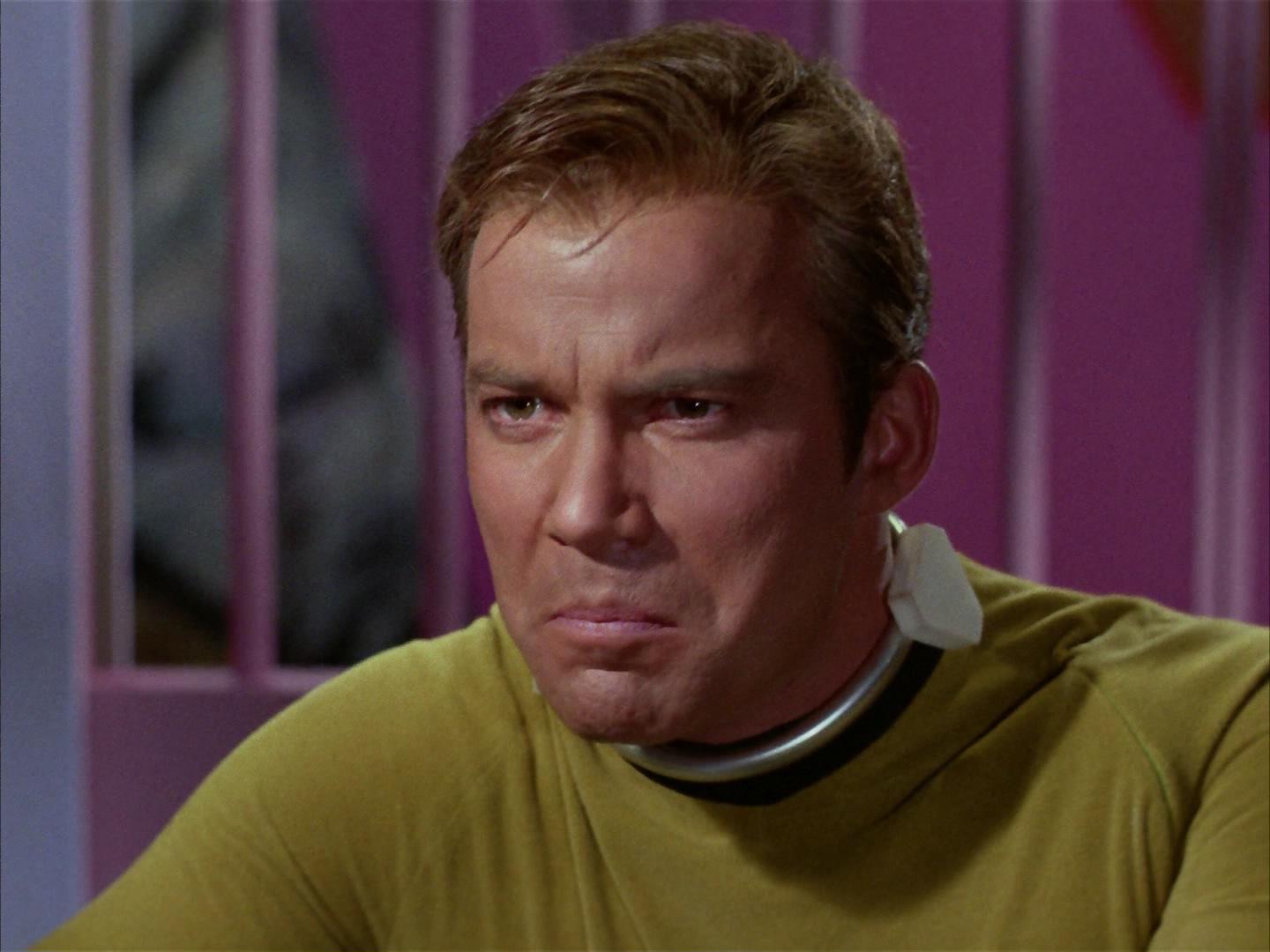 ariane179254_StarTrek_2x16_TheGamestersOfTriskelion_1041.jpg