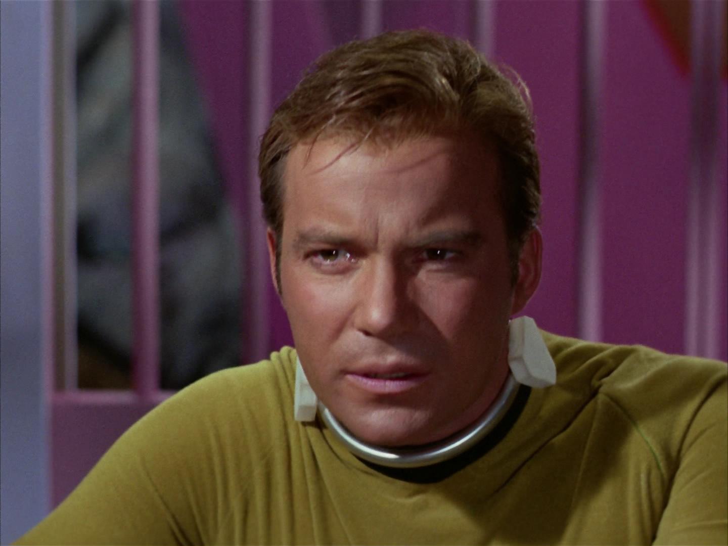 ariane179254_StarTrek_2x16_TheGamestersOfTriskelion_1066.jpg