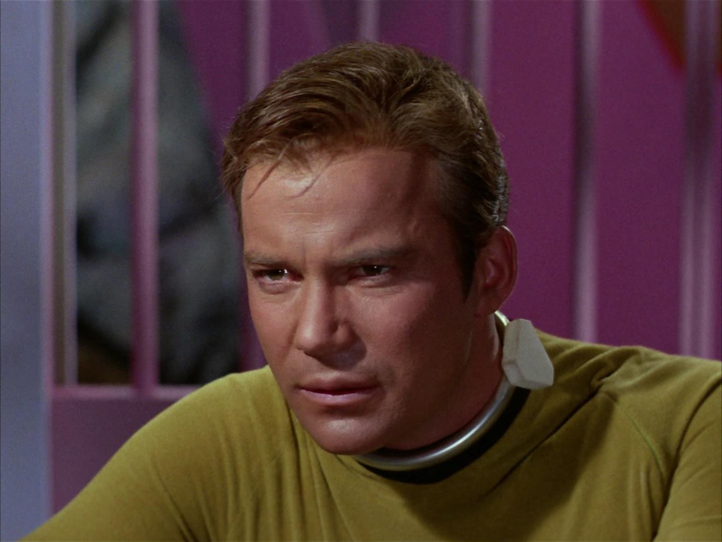 ariane179254_StarTrek_2x16_TheGamestersOfTriskelion_1067.jpg