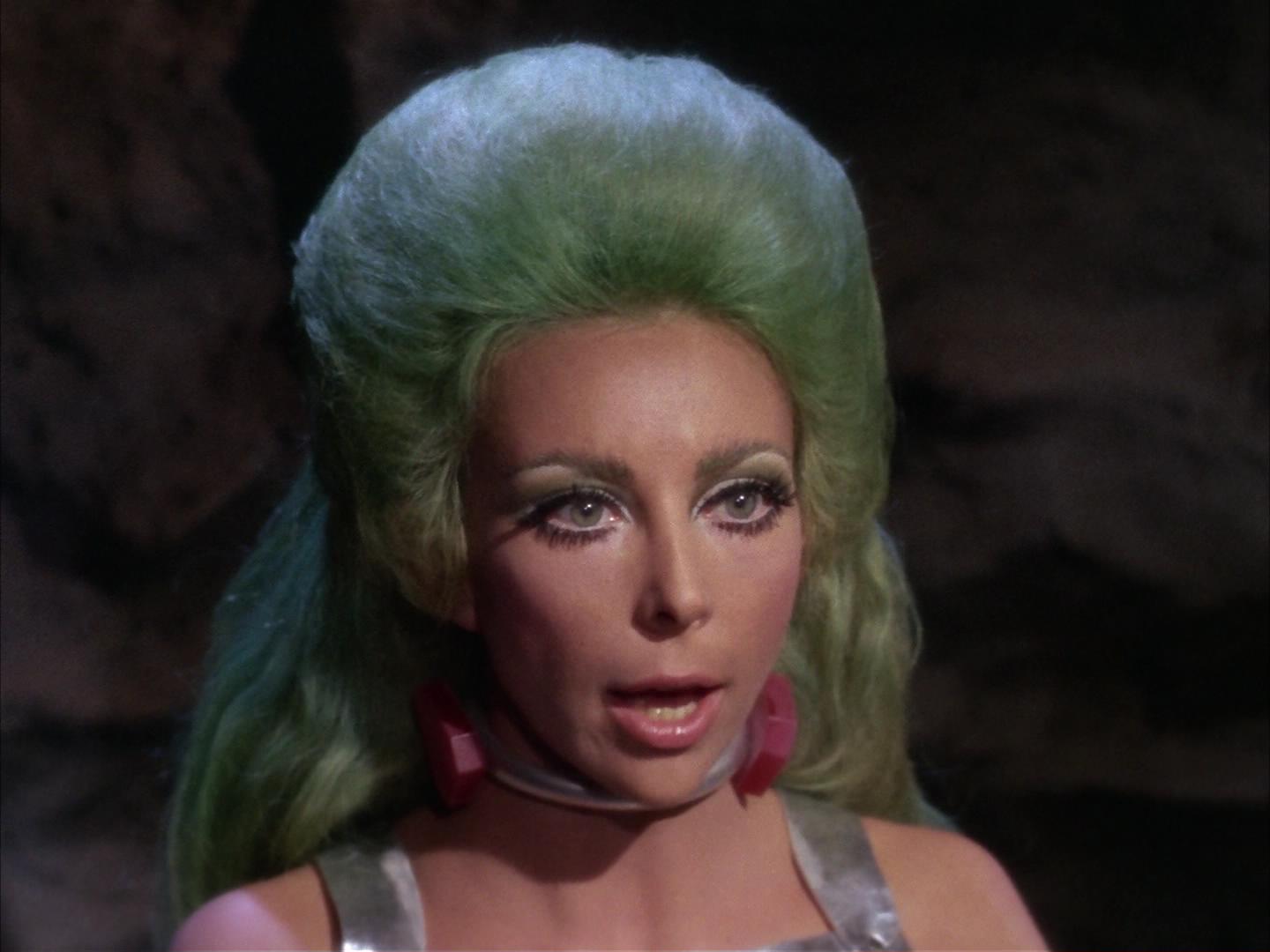 ariane179254_StarTrek_2x16_TheGamestersOfTriskelion_1076.jpg