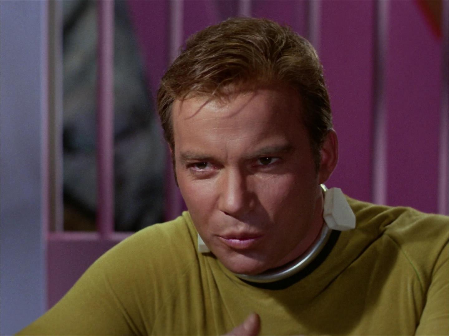 ariane179254_StarTrek_2x16_TheGamestersOfTriskelion_1077.jpg