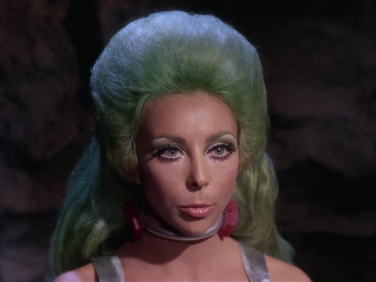 ariane179254_StarTrek_2x16_TheGamestersOfTriskelion_1083.jpg