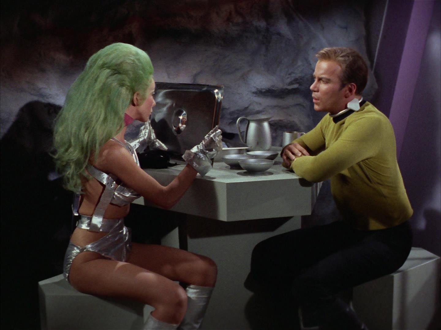 ariane179254_StarTrek_2x16_TheGamestersOfTriskelion_1123.jpg