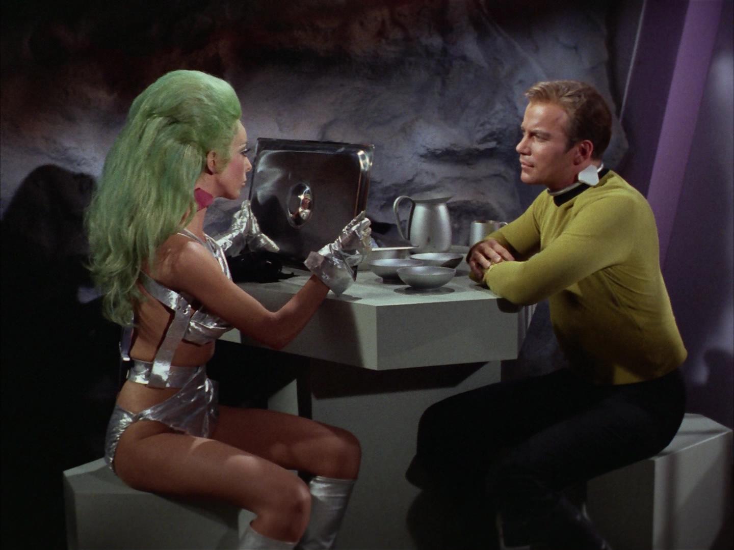 ariane179254_StarTrek_2x16_TheGamestersOfTriskelion_1126.jpg