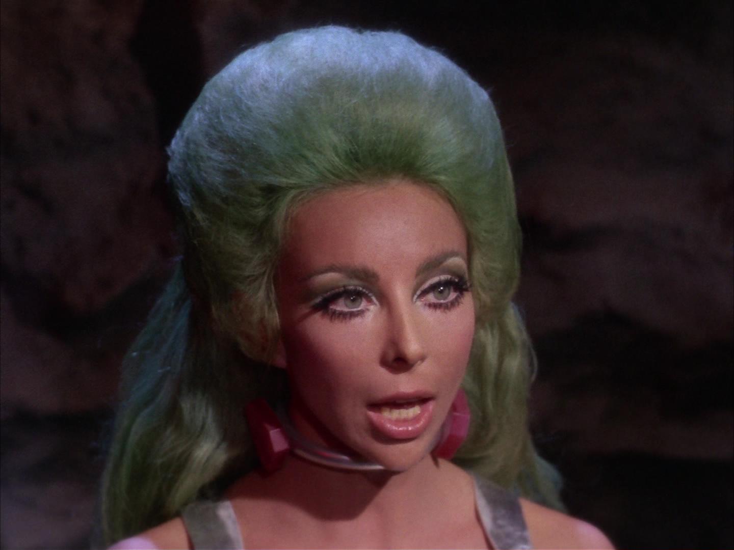 ariane179254_StarTrek_2x16_TheGamestersOfTriskelion_1154.jpg