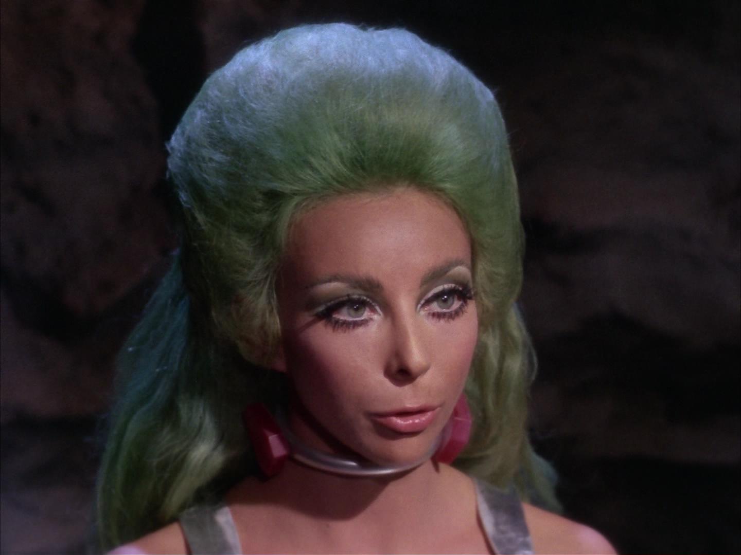 ariane179254_StarTrek_2x16_TheGamestersOfTriskelion_1155.jpg
