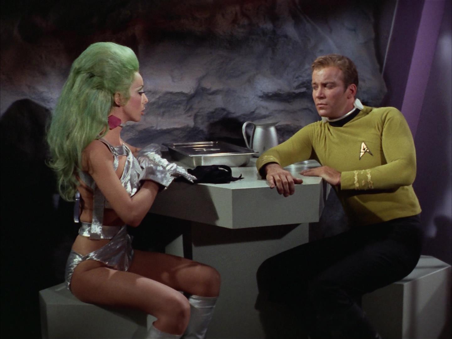 ariane179254_StarTrek_2x16_TheGamestersOfTriskelion_1159.jpg