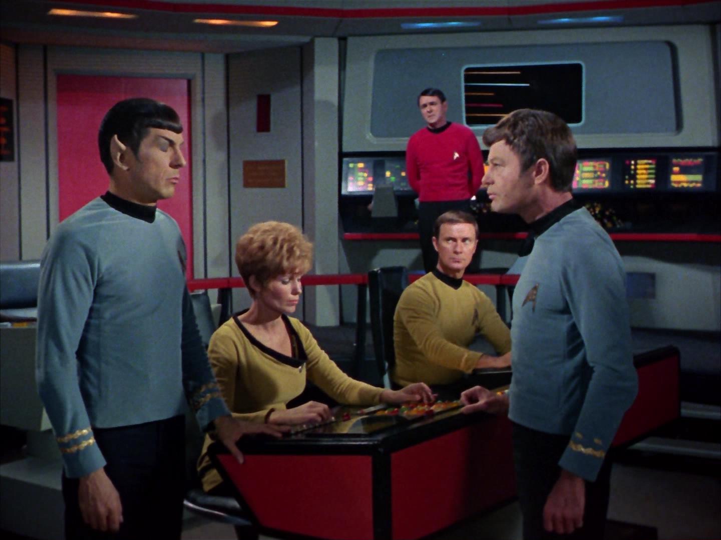 ariane179254_StarTrek_2x16_TheGamestersOfTriskelion_1174.jpg