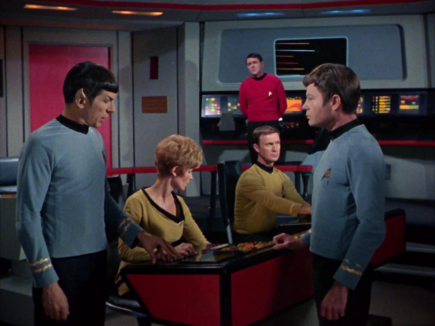 ariane179254_StarTrek_2x16_TheGamestersOfTriskelion_1177.jpg