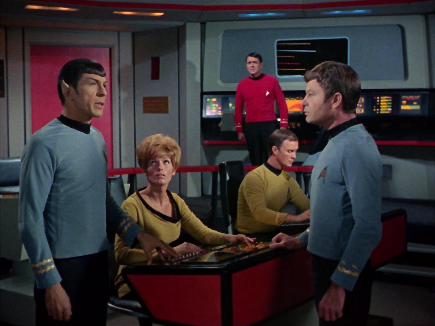 ariane179254_StarTrek_2x16_TheGamestersOfTriskelion_1187.jpg
