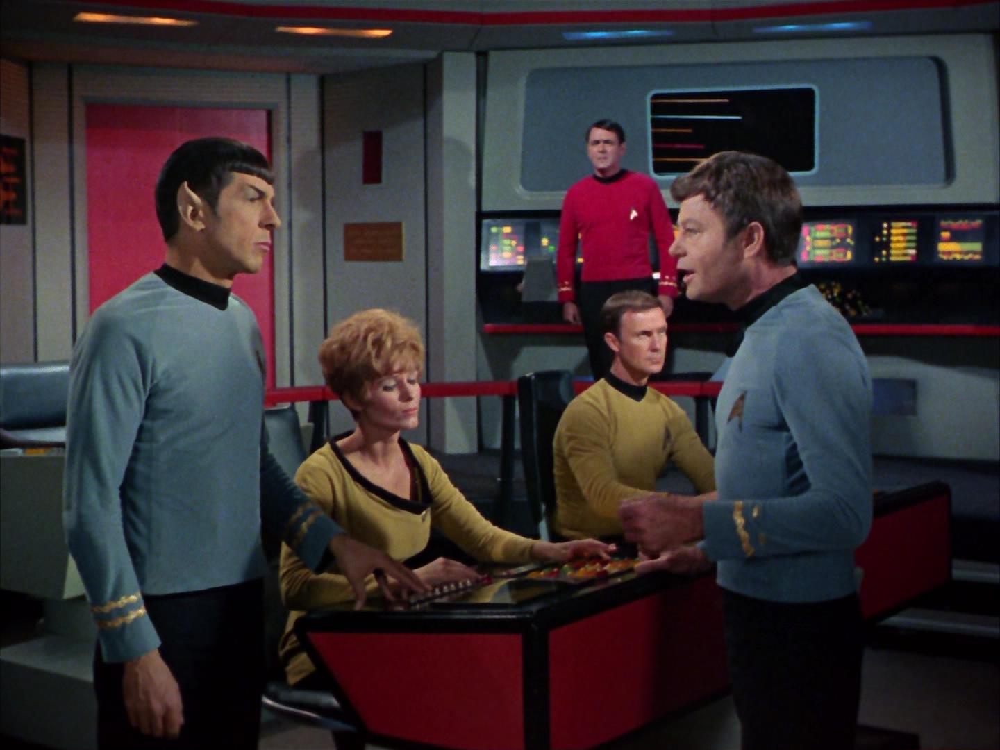 ariane179254_StarTrek_2x16_TheGamestersOfTriskelion_1194.jpg