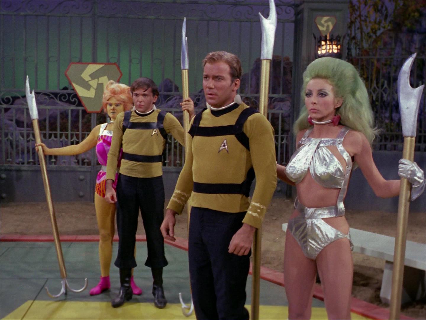 ariane179254_StarTrek_2x16_TheGamestersOfTriskelion_1232.jpg