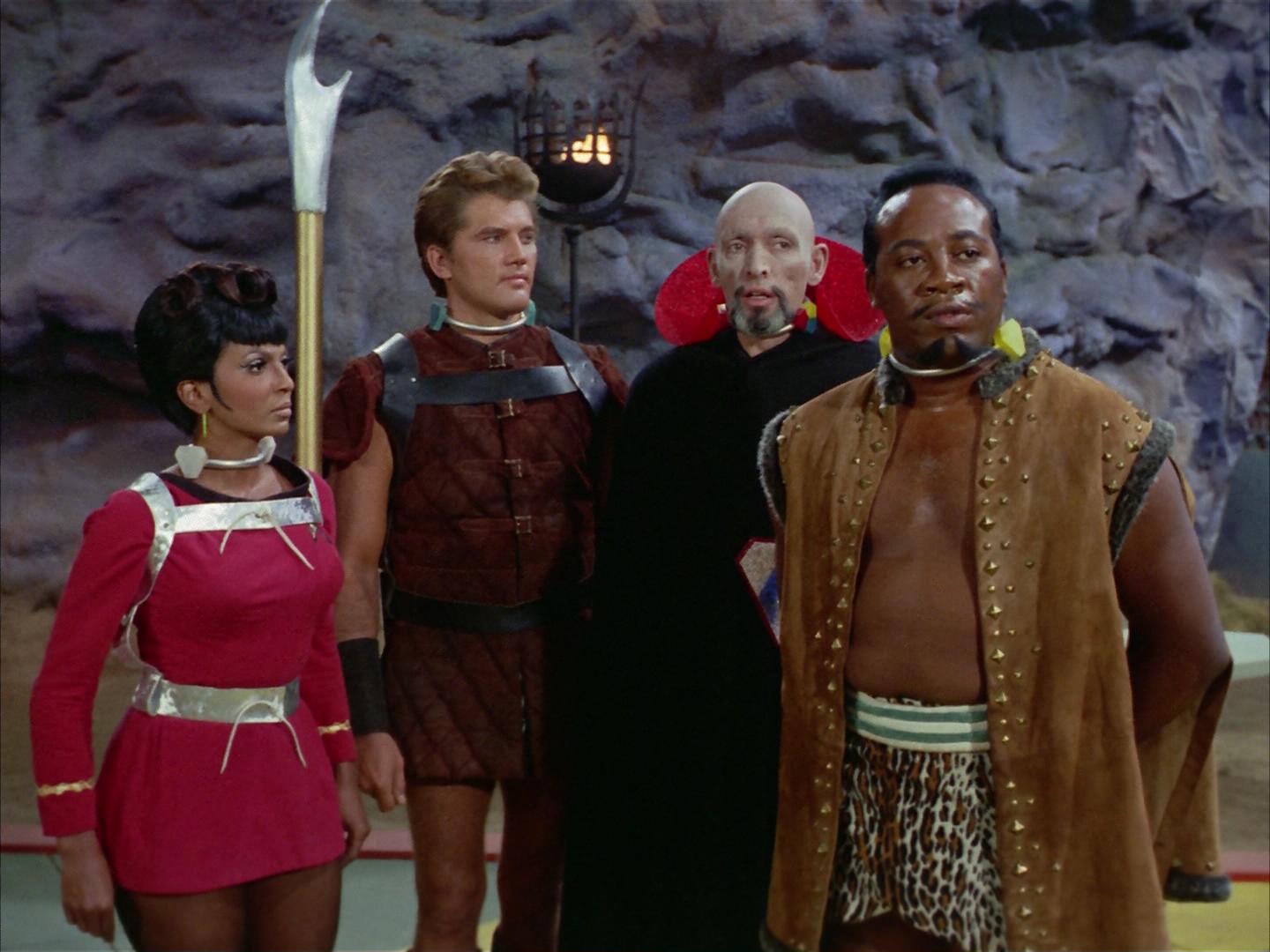 ariane179254_StarTrek_2x16_TheGamestersOfTriskelion_1248.jpg