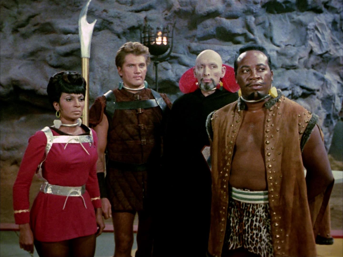 ariane179254_StarTrek_2x16_TheGamestersOfTriskelion_1254.jpg