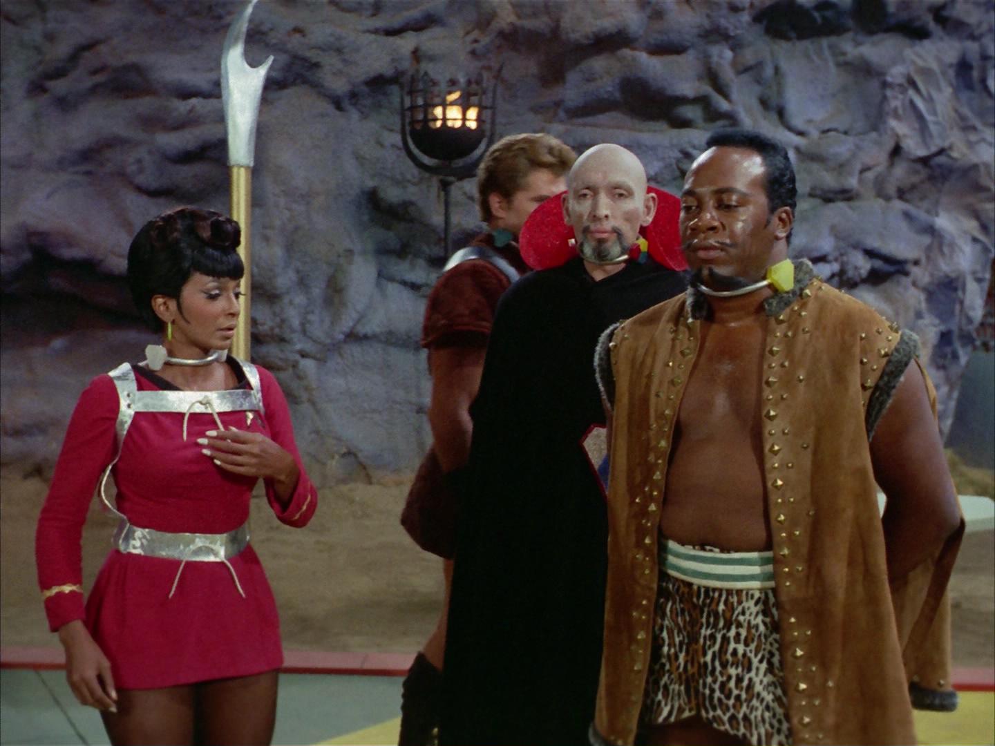 ariane179254_StarTrek_2x16_TheGamestersOfTriskelion_1275.jpg
