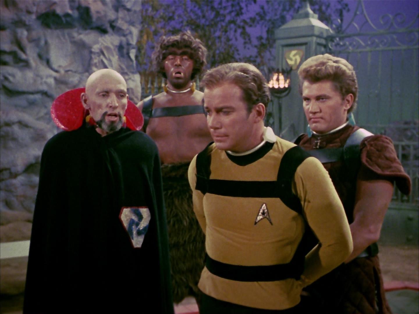 ariane179254_StarTrek_2x16_TheGamestersOfTriskelion_1333.jpg